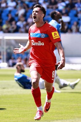 08.08.2026, xtvx, Fussball 2.Bundesliga, SV Darmstadt 98 - Holstein Kiel v.l. Goal scored, Tor zum 0:1 Guillermo Balzi (Holstein Kiel) Torjubel, Goal celebration, celebrate the goal, celebrates scoring (DFL DFB REGULATIONS PROHIBIT ANY USE OF PHOTOGRAPHS as IMAGE SEQUENCES and or QUASI-VIDEO) Darmstadt *** August 8, 2026, xtvx, Soccer 2. Bundesliga, SV Darmstadt 98 vs. Holstein Kiel – Goal scored, goal making it 0–1 by Guillermo Balzi, Holstein Kiel goal celebration, Goal celebration, celebrating the goal, celebrates scoring. DFL and DFB regulations prohibit any use of photographs as image sequences and or quasi-video. Darmstadt