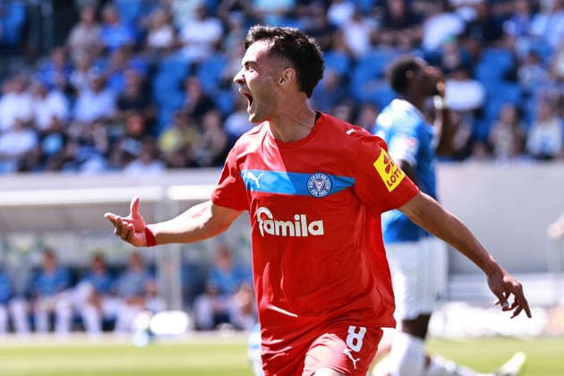 08.08.2026, xtvx, Fussball 2.Bundesliga, SV Darmstadt 98 - Holstein Kiel v.l. Goal scored, Tor zum 0:1 Guillermo Balzi (Holstein Kiel) Torjubel, Goal celebration, celebrate the goal, celebrates scoring (DFL DFB REGULATIONS PROHIBIT ANY USE OF PHOTOGRAPHS as IMAGE SEQUENCES and or QUASI-VIDEO) Darmstadt *** August 8, 2026, xtvx, Soccer 2. Bundesliga, SV Darmstadt 98 vs. Holstein Kiel – Goal scored, goal making it 0–1 by Guillermo Balzi, Holstein Kiel goal celebration, Goal celebration, celebrating the goal, celebrates scoring. DFL and DFB regulations prohibit any use of photographs as image sequences and or quasi-video. Darmstadt