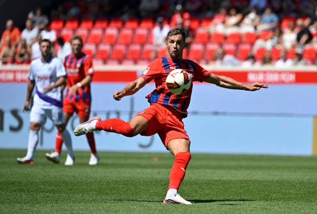 Torschuss Aktion Torchance Marvin Pieringer 1. FC Heidenheim 1846 FCH (18) 1. FC Heidenheim 1846 FCH vs VfL Osnabrueck 08.08.2026 DFL REGULATIONS PROHIBIT ANY USE OF PHOTOGRAPHS AS IMAGE SEQUENCES AND OR QUASI-VIDEO 1. FC Heidenheim 1846 FCH vs VfL Osnabrueck *** Shot on Goal, Goal-Scoring Opportunity, Marvin Pieringer, 1 FC Heidenheim 1846 (FCH) 1, 1 FC Heidenheim 1846 (FCH) vs. VfL Osnabrück, August 8, 2026. DFL regulations prohibit any use of photographs AS IMAGE SEQUENCES AND OR QUASI-VIDEO 1 FC Heidenheim 1846 FCH vs. VfL Osnabrück