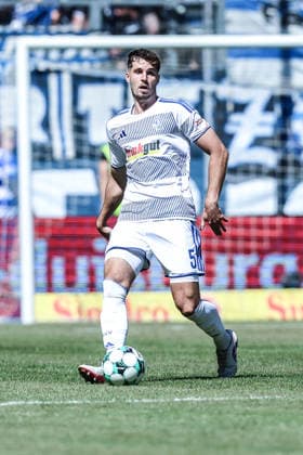 Fussball, 3.Liga Saison 2026 2027 1.Spieltag MSV Duisburg - SV Meppen 08.08.2026, schauinsland-reisen-arena Tobias Fleckstein (MSV Duisburg, 5) Duisburg schauinsland-reisen-arena Nordrhein-Westfalen Deutschland *** Sports, Soccer, 3rd Division, 2026–2027 Season, Matchday 1: MSV Duisburg vs. SV Meppen, August 8, 2026, Schauinsland Reisen Arena, Tobias Fleckstein, MSV Duisburg, 5 Duisburg, Schauinsland Reisen Arena, North Rhine-Westphalia, Germany