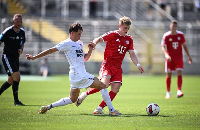 Football, Bavarian Regional League, FC Bayern Munich II v 1. FC Schweinfurt