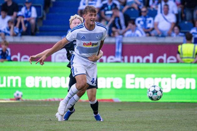 3.Liga MSV Duisburg - SV Meppen ** NUR FÜR REDAKTIONELLE ZWECKE ** EDITORIAL USE ONLY **<p>Fußball 3.Liga MSV Duisburg - SV Meppen am 08.08.26 in der Schauinsland-Reisen Arena in Duisburg Ben Schlicke ( Duisburg ) Duisburg Copyright: JakobxKlos *** 3rd Division: MSV Duisburg vs. SV Meppen ** FOR EDITORIAL USE ONLY ** EDITORIAL USE ONLY ** p Soccer 3rd Division MSV Duisburg vs. SV Meppen on August 8, 2026, at the Schauinsland Reisen Arena in Duisburg Ben Schlicke Duisburg Duisburg Copyright JakobxKlos Copyright: JakobxKlos doc872jyubqygo8fnym143a ,EDITORIAL USE ONLY
