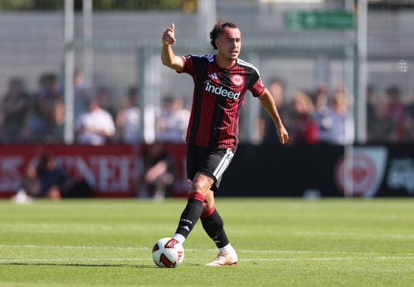 08.08.2026, Fussball Testspiel, Eintracht Frankfurt - Hull City, v.l., Arthur Theate (Eintracht Frankfurt) DFL DFB REGULATIONS PROHIBIT ANY USE OF PHOTOGRAPHS AS IMAGE SEQUENCES AND OR QUASI-VIDEO. xdcx *** August 8, 2026, Soccer Friendly Match, Eintracht Frankfurt vs. Hull City, from left: Arthur Theate, Eintracht Frankfurt. DFL and DFB regulations prohibit any use of photographs as image sequences and or quasi-video. xdcx Copyright: HMBxMedia Claus