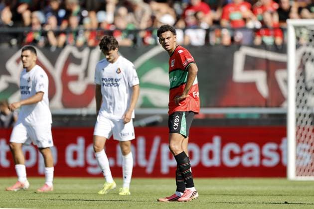 NIJMEGEN - Deveron Fonville of NEC Nijmegen is frustrated during the Dutch Eredivisie match between NEC Nijmegen and Telstar at De Goffert on August 8, 2026, in Nijmegen, the Netherlands. BART STOUTJESDIJK ANP Eredivisie 2026 27 xVIxANPxSportx xxANPxIVx 565086929 originalFilename: 565086929.jpg