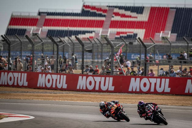 RECORD DATE NOT STATED 8th August 2026; Silverstone Circuit, Northamptonshire, England; 2026 MotoGP Grand Prix of Great Britain, Qualifying Day; Jorge Martin of the Aprilia Racing Team during the Qualifying session leading Pedro Acosta of the Red Bull KTM Factory Racing Team GodfreyxPitt