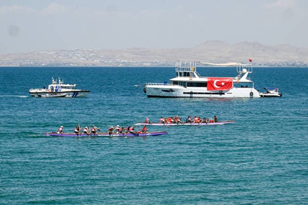 12th Van Sea Water Sports Festival kicks off on Lake Van VAN, TURKIYE - AUGUST 08: A view of participants and athletes taking part in the 12th Van Sea Water Sports Festival held at the Edremit-Gebze Water Sports Center on the shores of Lake Van in Van, Turkiye, on August 08, 2026. Organized to promote Lake Van and boost local tourism, the two-day event features Beach volleyball, Beachvolleyball and handball matches, flyboard demonstrations, canoeing, rowing, dragon boat races, and various recreational activities. Ozkan Bilgin Anadolu Van Turkey. Editorial use only. Please get in touch for any other usage.  Copyright: x2026xAnadoluxOzkanxBilginx