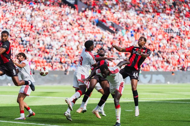 Jeanuel Belocian (Bayer 04 Leverkusen, 44) mit einem Kopfball Bayer 04 Leverkusen vs. FC Sevilla, Fussball, Saisoneroeffnungspiel, Freundschaftsspiel, Saison 2026 27, 08.08.2026, DFL REGULATIONS PROHIBIT ANY USE OF PHOTOGRAPHS AS IMAGE SEQUENCES AND OR QUASI-VIDEO, Bayer 04 Leverkusen vs. FC Sevilla, Fussball, Saisoneroeffnungsspiel, Freundschaftsspiel, Saison 2026 27, 08.08.2026 Leverkusen *** Jeanuel Belocian, Bayer 04 Leverkusen, 44, with a header; Bayer 04 Leverkusen vs. FC Sevilla, soccer, season opener, friendly match, 2026–27 season, August 8, 2026, DFL regulations prohibit any use of photographs as image sequences and or quasi-video, Bayer 04 Leverkusen vs. FC Sevilla, soccer, season opener, friendly match, 2026–27 season, August 8, 2026, Leverkusen Copyright: xEibner-Pressefoto LukasxBaldygax EP_LBA