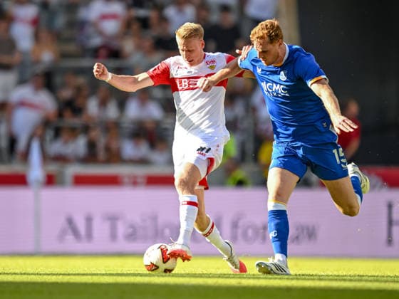 Chris Fuehrich (VfB Stuttgart) and Jake Obrien (Everton FC) battle for the ball during the during the pre-season friendly match between VfB Stuttgart and Everton at MHP Arena on August 8, 2026 in Stuttgart, Germany. (Photo by Harry Langer DeFodi Images) - *** Chris Fuehrich of VfB Stuttgart and Jake O Brien of Everton FC battle for the ball during the preseason friendly match between VfB Stuttgart and Everton at the MHP Arena on August 8, 2026, in Stuttgart, Germany. Photo by Harry Langer, DeFodi Images