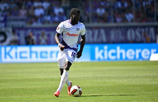 Ismail Badjie VfL Osnabrueck (10) ab 1. FC Heidenheim 1846 FCH vs VfL Osnabrueck 08.08.2026 DFL REGULATIONS PROHIBIT ANY USE OF PHOTOGRAPHS AS IMAGE SEQUENCES AND OR QUASI-VIDEO 1. FC Heidenheim 1846 FCH vs VfL Osnabrueck *** Ismail Badjie, VfL Osnabrück 10, from 1 FC Heidenheim 1846 (FCH) vs. VfL Osnabrück, August 8, 2026. DFL regulations prohibit any use of photographs as image sequences and or QUASI-VIDEO 1 FC Heidenheim 1846 (FCH) vs. VfL Osnabrück