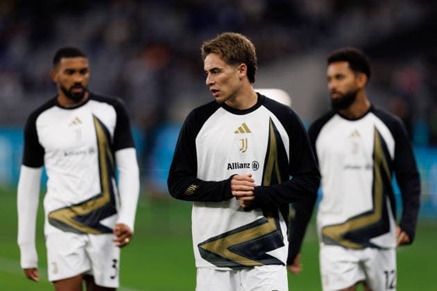 August 8, 2026, Perth, Wa, Australia: Kenan Yildiz warms up during the Calcio Italiano match between Juventus FC and Internazionale FC at Optus Stadium in Perth. Perth Australia - ZUMAc318 20260808_znp_c318_002 Copyright: xJohnxCarusix