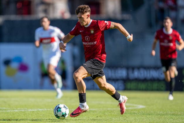 Luca Molinari (SG Sonnenhof Großaspach, 21), SG Sonnenhof Großaspach vs. Fortuna Köln, Fussball, 3. Liga, 1. Spieltag, 08.08.2026, DFB regulations prohibit any use of photographs as image sequences and or quasi-video Aspach Baden-Wuerttemberg Deutschland *** Luca Molinari, SG Sonnenhof Großaspach, 21, SG Sonnenhof Großaspach vs. Fortuna Köln, Soccer, 3rd Division, Matchday 1, August 8, 2026, DFB regulations prohibit any use of photographs as image sequences and or quasi-video. Aspach, Baden-Württemberg, Germany Copyright: xkolbert-press PhilipxZieglerx