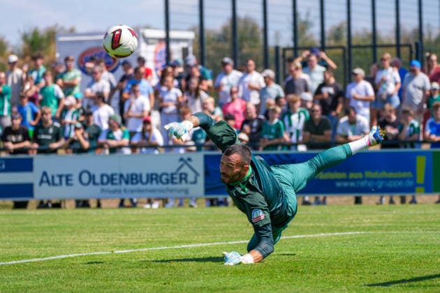 Markus Kolke (Werder Bremen, 25), Deutschland: Fussball, Saison 2026 27, erstes Testspiel des Tages, 08.08.2026, Werder Bremen vs SC Paderborn 07, Stadion am Oyther Berg (Oythe, Vechta, Niedersachsen) *** Markus Kolke, Werder Bremen, 25, Germany, Soccer, 2026–27 season, first friendly match of the day, August 8, 2026, Werder Bremen vs. SC Paderborn 07, Stadion am Oyther Berg, Oythe, Vechta, Lower Saxony Copyright: xLeonxFrickx
