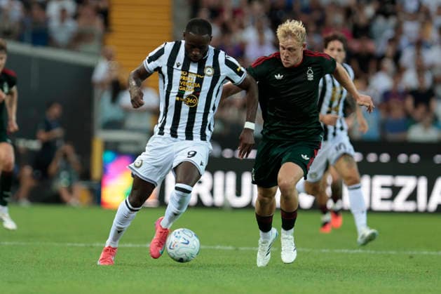 August 8, 2026, Udine, Italy, Italy: UDINESE S KEINAN DAVIS in action against Nottingham Forest s XAVER SCHLAGER during the FVG Cup match between Udinese Calcio vs Nottingham Forest Football Club at the Bluenergy Stadium in Udine, Italy, 08 August 2026. Udine Italy - ZUMAr199 20260808_zsp_r199_021 Copyright: xMattiaxRadonix