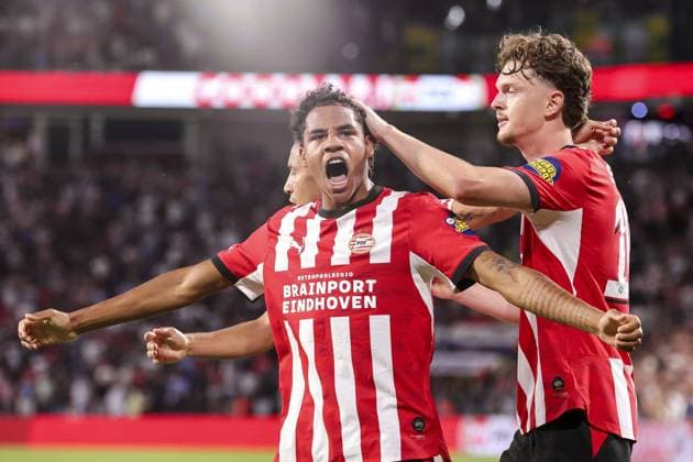 EINDHOVEN , 08-08-2026 , Philips stadium , season 2026 2027 , Dutch Eredivisie football , match between PSV and Fortuna Sittard , picture shows PSV Player Noah Fernandez scores the 2-1 PSV - Fortuna  x205558417x Copyright:
