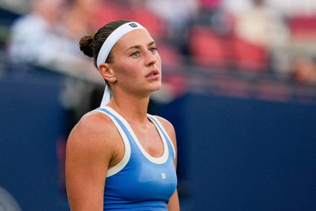 WTA, Tennis Damen Masters 1000 National Bank Open Toronto 2026 - Round of 16 - Day 8 Marta Kostiuk of Ukraine reacts during the Women™s Singles round of 16 match against Iga ÅöwiÄÖtek of Poland on day 8 of the WTA Masters 1000 National Bank Open at Sobeys Stadium on August 8, 2026, in Toronto, Canada. (Photo by Leonardo Ramirez Eyepix Group) Copyright: xLeonardoxRamirezx xEyepixxGroupx LR_06082026_09245