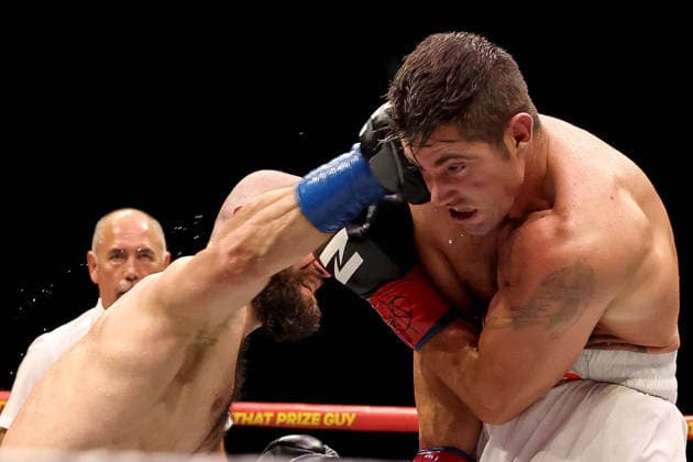 Zuffa Boxing 10, 3Arena, Dublin 8 8 2026 Artjom Kasparian lands a punch on Joe Ward Artjom Kasparian lands a punch on Joe Ward 8 8 2026  Copyright: xx AC013446