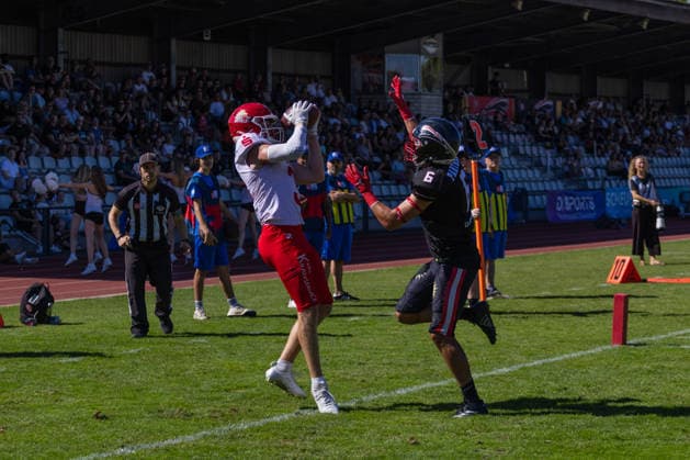 Maximilian McLeod Düsseldorf Panther vs Potsdam Royals Maximilian McLeod Wide Receiver 3 Düsseldorf Panther vs Potsdam Royals im Panther Stadion in Düsseldorf (Deutschland, Nordrhein Westfalen). American Football, 09. Spieltag der Effect Energy GFL Saison 2026. Endstand: 00:49 *** Maximilian McLeod Düsseldorf Panthers vs. Potsdam Royals Maximilian McLeod, wide receiver, No. 3 Düsseldorf Panthers vs. Potsdam Royals at Panther Stadium in Düsseldorf, Germany, North Rhine-Westphalia American football, Week 9 of the 2026 Effect Energy GFL season. Final score: 0–49