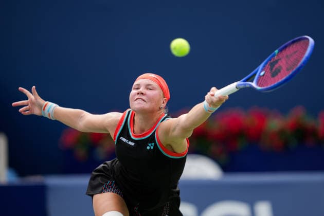 National Bank Open 2026 - Day 8 TORONTO, CANADA - AUGUST 8 : Diana Shnaider in action against Jessica Pegula of the United States in the round of 16 during the WTA, Tennis Damen 1000 National Bank Open in Toronto, Ontario, Canada on August 8, 2026. Mert Alper Dervis Anadolu Ontario Canada. Editorial use only. Please get in touch for any other usage.  Copyright: x2026xAnadoluxMertxAlperxDervisx