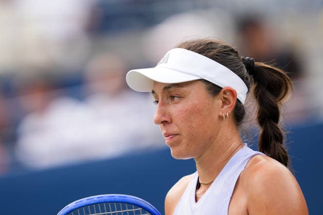 National Bank Open 2026 - Day 8 TORONTO, CANADA - AUGUST 8 : Jessica Pegula of the United States in action against Diana Shnaider in the round of 16 during the WTA, Tennis Damen 1000 National Bank Open in Toronto, Ontario, Canada on August 8, 2026. Mert Alper Dervis Anadolu Ontario Canada. Editorial use only. Please get in touch for any other usage.  Copyright: x2026xAnadoluxMertxAlperxDervisx