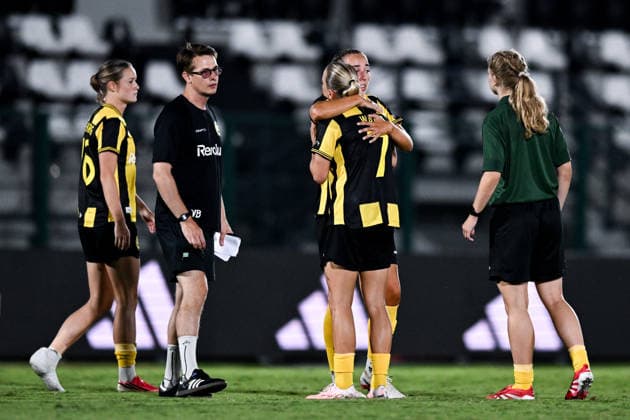 260808 Anna Walter of Hammarby looks dejected after the Women s Champions League qualifying match between Juventus and Hammarby on August 8, 2026 in Turin. Photo: Daniele Buffa BILDBYRAN COP 18 XY0123 fotboll football soccer fotball uefa womens champions league juventus hammarby dam bbeng depp *** August 8, 2008: Anna Walter of Hammarby looks dejected after the Women’s Champions League qualifying match between Juventus and Hammarby on August 8, 2026 in Turin. Photo by Daniele Buffa, BILDBYRAN COP 18 XY0123 soccer football UEFA Women’s Champions League Juventus Hammarby women’s team BBENG depp  Copyright: DANIELExBUFFA BB260808BB691
