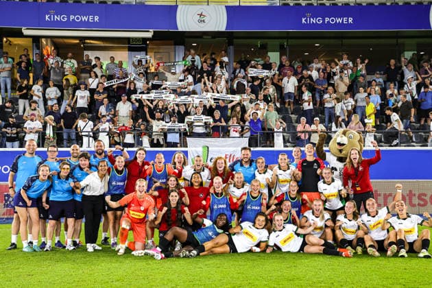 260808 UWCL OH Leuven vs Fenerbahce OH Leuven players and staff posing with the supporters after a female soccer game between OH Leuven (BEL) and Fenerbahce (TUR) Final of second qualifying round of UEFA Champions League Mini Tournament 5, on Saturday 8 August 2026 in LEUVEN , BELGIUM . PHOTO SPORTPIX Sevil Oktem LEUVEN DEN DREEF BELGIUM  Copyright: xSportpix.bex xSevilxOktemxSevilxOktemx