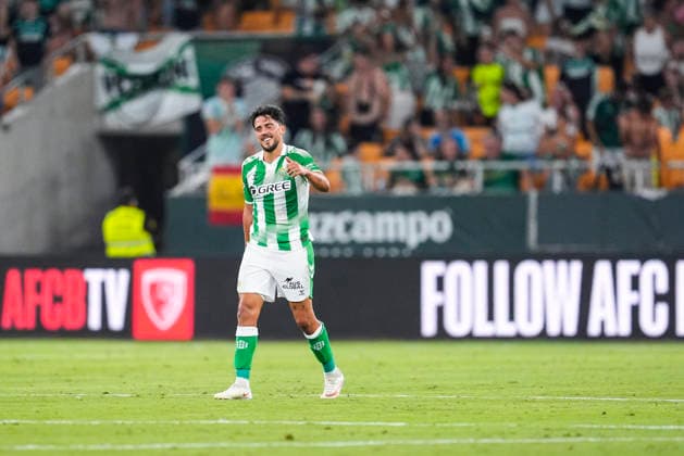 August 8, 2026, Sevilla, Sevilla, Spain: Pablo Fornals of Real Betis celebrates a goal during the friendly match football match played between Real Betis and AFC Bournemouth at La Cartuja stadium on August 8, 2026, in Sevilla, Spain. Sevilla Spain - ZUMAa181 20260808_zaa_a181_110 Copyright: xJoaquinxCorcherox