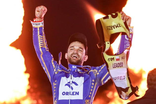 Ryga 08.08.2026. Zuzel FIM indywidualne mistrzostwa swiata na zuzlu sezon 2026 --- FIM Speedway Grand Prix season 2026 nz Bartosz Zmarzlik Fot. Kacper Staniec NEWSPIX.PL --- newspix.pl 