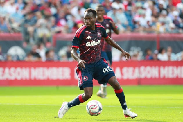 FOXBOROUGH, MA - AUGUST 08: Alhassan Yusuf 80 of New England Revolution possess the ball during a match between the New England Revolution and Houston Dynamo FC on August 8, 2026 at Gillette Stadium in Foxborough, Massachusetts. (Photo by Summer Lamont Icon Sportswire) SOCCER: AUG 08 MLS, Fussball Herren, USA New England Revolution vs Houston Dynamo FC EDITORIAL USE ONLY Icon260808004