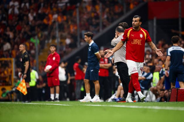 Galatasaray vs Villarreal CF friendly match Abdulkerim Bardakci of Galatasaray shows his disappointment from the bench during the match. Galatasaray and Villarreal CF faced each other during friendly match. The match took place Ali Sami Yen Rams Park Stadium on August 8th, 2026. Istanbul Istanbul Turkey Copyright: xBurakxBasturkx