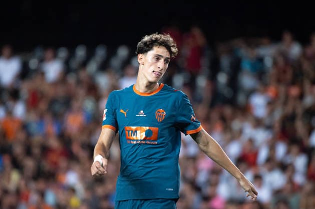 ESP: Valencia CF v Newcastle CF Pre Season match 2026 2027 Iker Cordoba of Valencia during Pre Season match between Valencia CF VS Newcastle played at Estadio Mestalla, Valencia on August 08, 2026 Valencia, Spain. Valencia Spain Football *** ESP Valencia CF vs. Newcastle CF, 2026–2027 Preseason Match: Iker Córdoba of Valencia during the preseason match between Valencia CF and Newcastle CF played at Mestalla Stadium, Valencia, on August 8, 2026. Valencia, Spain. Valencia, Spain. Soccer Copyright: xLeopoldxSoglox