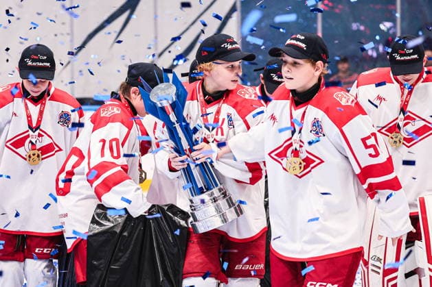 RUSSIA, MYTISHCHI - AUGUST 8, 2026: Gold medal winners, Spartak Moscow U12, celebrate with the trophy during the victory ceremony after the 2026 Ovi Cup final Ice hockey, Eishockey match in Mytishchi, northeast of Moscow. Ovi Cup is an annual youth ice hockey tournament named after three-time world champion Alexander Ovechkin and first held in 2018. Sofya Sandurskaya TASS  95915532
