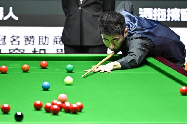 TAIYUAN, CHINA - AUGUST 08: Yao Pengcheng of China plays a shot in the first round match against Wu Yize of China on day 1 of the 2026 World Snooker Tour China Open at Taiyuan Binhe Sports Center on August 8, 2026 in Taiyuan, Shanxi Province of China.  Copyright: xChinaxNewsxServicex 111658929596