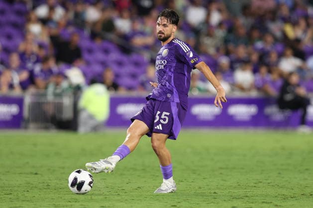 August 8, 2026, Orlando, Florida, USA: Orlando City SC midfielder JORAN GERBET (35) passes the ball during a match against Leon. Orlando City SC hosted Leon in a Leagues Cup march at Inter.Co Stadium in Orlando, FL. Orlando USA - ZUMAm299 20260808_znp_m299_016 Copyright: xTaylorxMcFeex