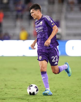 August 8, 2026, Orlando, Florida, USA: Orlando City SC forward JUSTIN ELLIS (22) controls the ball during a match against Leon. Orlando City SC hosted Leon in a Leagues Cup march at Inter.Co Stadium in Orlando, FL. Orlando USA - ZUMAm299 20260808_znp_m299_029 Copyright: xTaylorxMcFeex