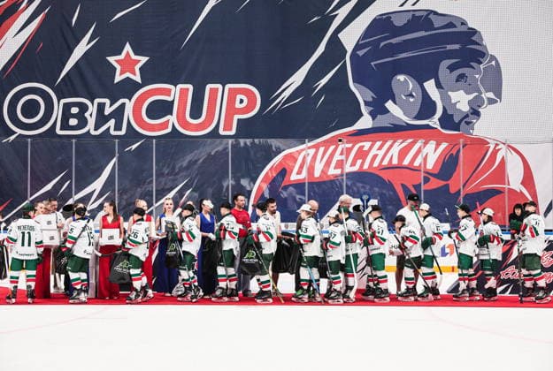 RUSSIA, MYTISHCHI - AUGUST 8, 2026: Ak Bars Kazan U12 players (front) are seen after the 2026 Ovi Cup final Ice hockey, Eishockey match in Mytishchi, northeast of Moscow. Ovi Cup is an annual youth ice hockey tournament named after three-time world champion Alexander Ovechkin and first held in 2018. Centre left back: Russian State Duma member, retired hockey player Vyacheslav Fetisov. Centre right back: hockey player Alexander Ovechkin 2026 Ovi Cup Final Ice Hockey Match Outside Moscow  - ZUMAt113 20260808_zaa_t113_470 Copyright: xSofyaxSandurskayax
