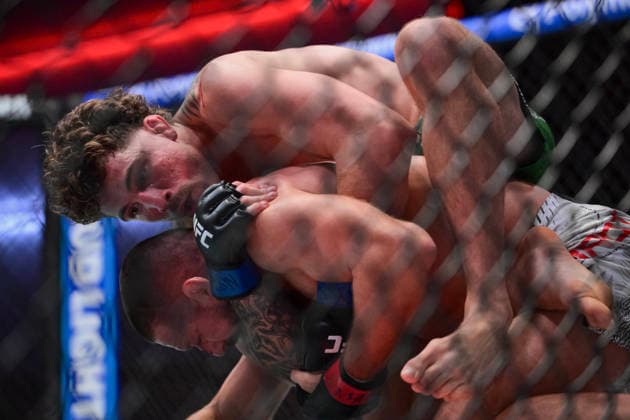 Sport Bilder des Tages #2 August 8, 2026, Las Vegas, Nevada, USA: QUILLAN SALKILLD defeats MATEUSZ GAMROT by a submission (rear naked choke) during UFC Fight Night 120 at the UFC APEX in Las Vegas. UFC Fight Night 120: Salkilld Defeats Gamrot By Submission.  - ZUMAo117 20260808_zsp_o117_007 Copyright: xMikaelxOnax
