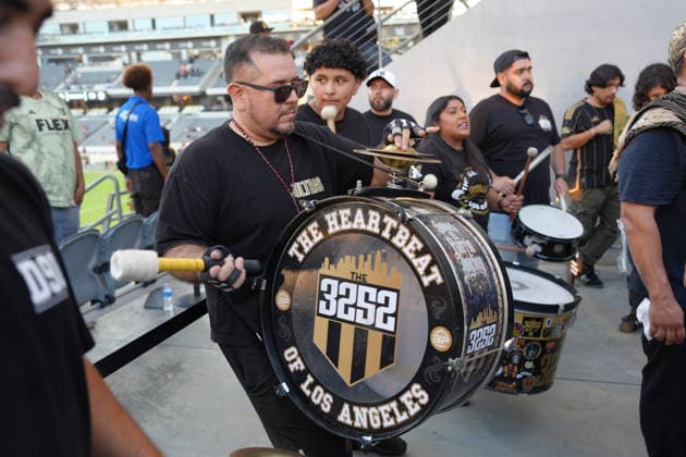 Fans of Los Angeles cheer before a Leagues Cup match between Toluca and Los Angeles FC at BMO Stadium in Los Angeles, USA, 08 August 2026. Leagues Cup: Toluca vs Los Angeles FC !ACHTUNG: NUR REDAKTIONELLE NUTZUNG!  Copyright: xOmarxAlonsox AME7347 20260809-55021103536_1