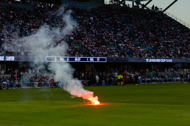 SAN JOSE, CA - AUGUST 08: A flare is seen on the field during a Leagues Cup Phase One match between Chivas de Guadalajara and FC Dallas on August 8, 2026 at PayPal Park in San Jose, CA. (Photo by Matthew Huang Icon Sportswire) SOCCER: AUG 08 Leagues Cup Chivas de Guadalajara vs Dallas EDITORIAL USE ONLY Icon260808019