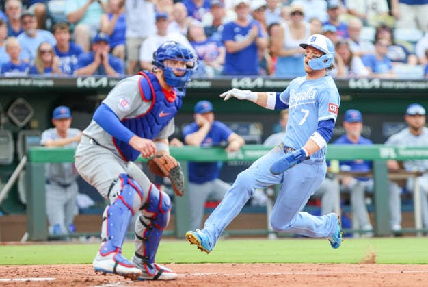 MLB, Baseball Herren, USA 2026: Cubs Vs Royals Aug 8th AUG 08, 2026: Kansas City Royals shortstop Bobby Witt Jr. (7) slides into home plate and scores in the 3rd inning against the Chicago Cubs at Kauffman Stadium Kansas City, MO. Roman Puno CSM (Credit Image: Â Roman Puno Cal Media) Kansas City Missouri United States EDITORIAL USE ONLY Copyright: xx ZUMA-20260808_zma_c04_371.jpg RomanxPunox csmphotothree510015
