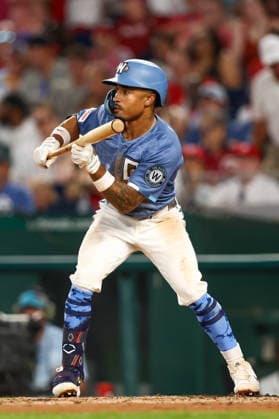 August 8, 2026, Washington D.C, District Of Columbia, United States: Washington, DC; Washington Nationals second baseman Nasim NuoÂ±ez (26) squares to bunt during the Major League Baseball game between the Washington Nationals and the Cincinnati Reds at Nationals Park on Saturday, August 8, 2026. The Nationals beat the Reds 8-2. Washington D.C United States - ZUMAp258 20260808_znp_p258_037 Copyright: xStevexPrakopex