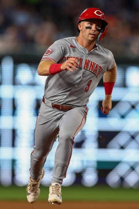 August 8, 2026, Washington D.C, District Of Columbia, United States: Washington, DC; Cincinnati Reds second baseman Matt McLain (9) runs to third base during the Major League Baseball game between the Washington Nationals and the Cincinnati Reds at Nationals Park on Saturday, August 8, 2026. The Nationals beat the Reds 8-2. MLB, Baseball Herren, USA Washington Nationals 8:2 Cincinnati Reds  - ZUMAp258 20260808_znp_p258_060 Copyright: xStevexPrakopex