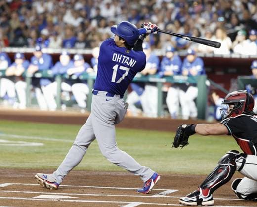 Baseball: Dodgers vs. Diamondbacks Los Angeles Dodgers designated hitter Shohei Ohtani grounds out in the first inning of a baseball game against the Arizona Diamondbacks at Chase Field in Phoenix, Arizona, on Aug. 8, 2026.  A14AA0005625379P
