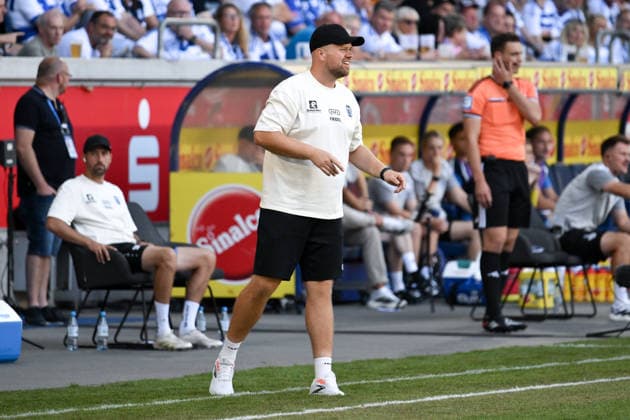 Trainer Lucas Beniermann (SV Meppen) 08.08.2026, Fussball, 3. Liga, Saison 2026 27, 1. Spieltag, MSV Duisburg - SV Meppen 3:0 DFB regulations prohibit any use of photographs as image sequences and or quasi-video Duisburg Schauinsland Reisen Arena Nordrhein Westfalen Deutschland *** Coach Lucas Beniermann, SV Meppen 08, August 8, 2026, Soccer, 3rd Division, 2026–27 Season, Matchday 1, MSV Duisburg vs. SV Meppen 3–0. DFB regulations prohibit any use of photographs as image sequences and or quasi-video. Duisburg, Schauinsland Reisen Arena, North Rhine-Westphalia, Germany Team2
