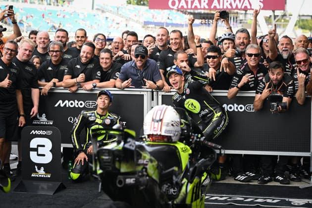 MOTO - MOTO GP - BRITISH GRAND PRIX 2026 FERNANDEZ Raul (spa), Trackhouse MotoGP Team, Aprilia RS-GP26, portrait AND OGURA Ai (jpn), Trackhouse MotoGP Team, Aprilia RS-GP26, celebrating their front row during the 2026 Qatar Airways Grand Prix of Great Britain on the Silverstone Circuit from August 7 to 9, 2026, in Silverstone, United Kingdom - SilverstoneUnited Kingdom  Copyright: xGIGIxSOLDANOx