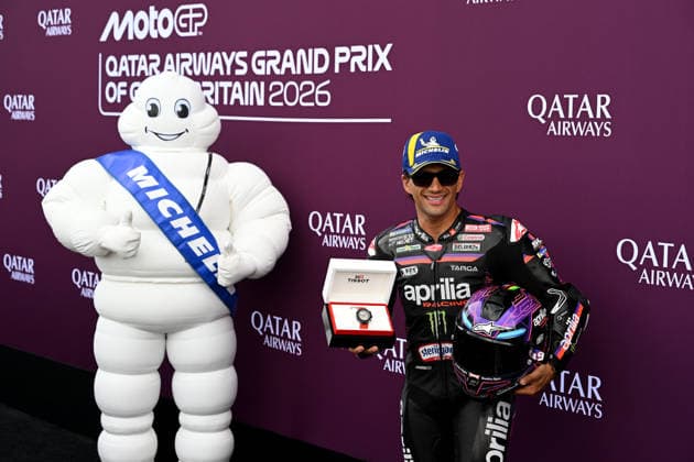 MOTO - MOTO GP - BRITISH GRAND PRIX 2026 MARTIN Jorge (spa), Aprilia Racing, Aprilia RS-GP26, portrait, celebrating his pole position during the 2026 Qatar Airways Grand Prix of Great Britain on the Silverstone Circuit from August 7 to 9, 2026, in Silverstone, United Kingdom - SilverstoneUnited Kingdom  Copyright: xGIGIxSOLDANOx
