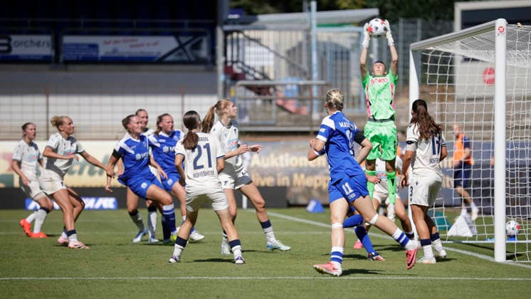09.08.2026, Hänsch-Arena, Meppen, GER, 2. Frauen-Bundesliga: SV Meppen vs TSG Hoffenheim II, Sophie Kukuk (Hoffenheim II 1) mit Ball DFL REGULATIONS PROHIBIT ANY USE OF PHOTOGRAPHS AS IMAGE SEQUENCES AND OR QUASI-VIDEO. Meppen Niedersachsen Hänsch-Arena *** August 9, 2026, Hänsch Arena, Meppen, GER, Women s Bundesliga 2: SV Meppen vs. TSG Hoffenheim II, Sophie Kukuk (Hoffenheim II 1) with the ball. DFL REGULATIONS PROHIBIT ANY USE OF PHOTOGRAPHS AS IMAGE SEQUENCES AND OR QUASI-VIDEO. Meppen, Lower Saxony, Hänsch Arena