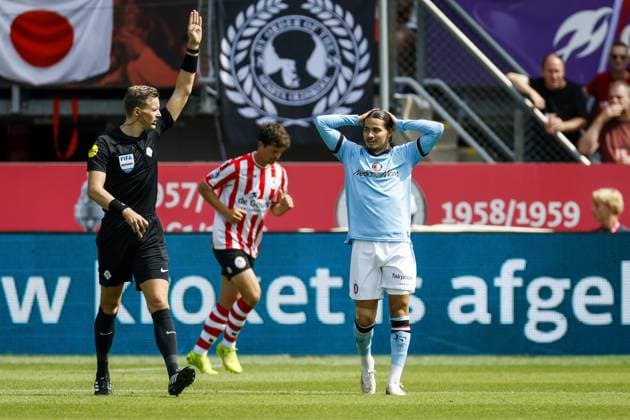 ROTTERDAM - Anis Hadj Moussa of Feyenoord is disappointed after a missed chance during the Dutch Eredivisie match between Sparta Rotterdam and Feyenoord at Sparta Stadion Het Kasteel on August 9, 2026, in Rotterdam, the Netherlands. PIETER STAM DE JONGE ANP Eredivisie 2026 27 xVIxANPxSportx xxANPxIVx 565145573 originalFilename: 565145573.jpg