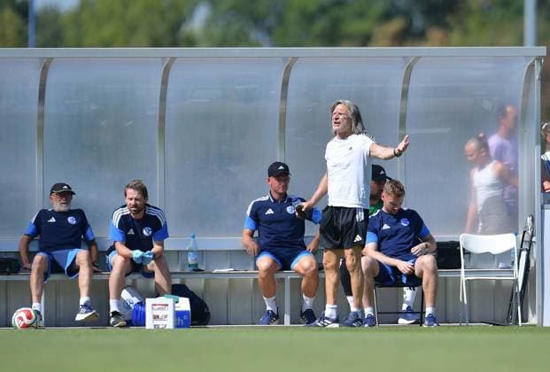 Schalke 04 U19 - MSV Duisburg U19 ** NUR FÜR REDAKTIONELLE ZWECKE ** EDITORIAL USE ONLY **<p>iFußball U19 DFB-Nachwuchsliga - Vorrunde Gruppe H 1.SPIELTAG: Schalke 04 U19 - MSV Duisburg U19 am 09.08.2026 im Parkstadion in Gelsenkirchen Norbert Elgert ( Trainer Schalke 04 U19 ) Deutschland Nordrhein-Westfalen Gelsenkirchen Copyright: ThorstenxTillmann *** Schalke 04 U19 vs. MSV Duisburg U19 ** FOR EDITORIAL PURPOSES ONLY ** EDITORIAL USE ONLY ** p iSoccer U19 DFB Youth League Preliminary Round Group H Matchday 1 Schalke 04 U19 vs. MSV Duisburg U19 on August 9, 2026, at the Parkstadion in Gelsenkirchen Norbert Elgert, Coach of Schalke 04 U19, Northern GermanyRhineland-Westphalia, Gelsenkirchen Copyright ThorstenxTillmann Copyright: ThorstenxTillmann doc872zvcnve8g16wr1y1cmm ,EDITORIAL USE ONLY