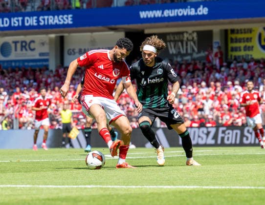 Football, 2nd Bundesliga, Energie Cottbus v Hannover 96