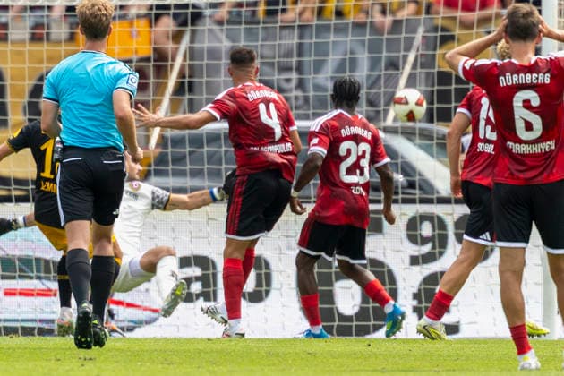 Mohamed Ali Zoma (1. FC Nürnberg) m. Goal scored, erzielt das Tor 1:0, zum celebrate the goal im 2. Bundesliga-Spiel zwischen dem 1. FC Nürnberg und Dynamo Dresden im Max-Morlock-Stadion, Nürnberg, Deutschland, am 9. August 2026. in action during the 2nd Bundesliga match between 1. FC Nuremberg and Dynamo Dresden at the Max-Morlock Stadium, Nuremberg, Germany, on August 9, 2026. DFB DFL REGULATIONS PROHIBIT ANY USE OF PHOTOGRAPHS AS IMAGE SEQUENCES AND OR QUASI-VIDEO, *** Mohamed Ali Zoma of 1. FC Nuremberg scores a goal, making the score 1–0, and celebrates the goal during the 2. Bundesliga match between 1. FC Nuremberg and Dynamo Dresden at the Max Morlock Stadium, Nuremberg, Germany, on August 9, 2026, in action during the 2nd Bundesliga match between 1 FC Nuremberg and Dynamo Dresden at the Max Morlock Stadium, Nuremberg, Germany, on August 9, 2026. DFB and DFL regulations prohibit any use of photographs as image sequences and or quasi-video, Copyright: HMBxMedia xHeikoxBecker